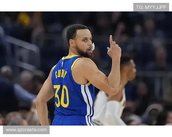 美媒评 NBA 历史最佳阵容：库里詹姆斯领衔现役双雄，乔鲨邓坐镇传奇防线
