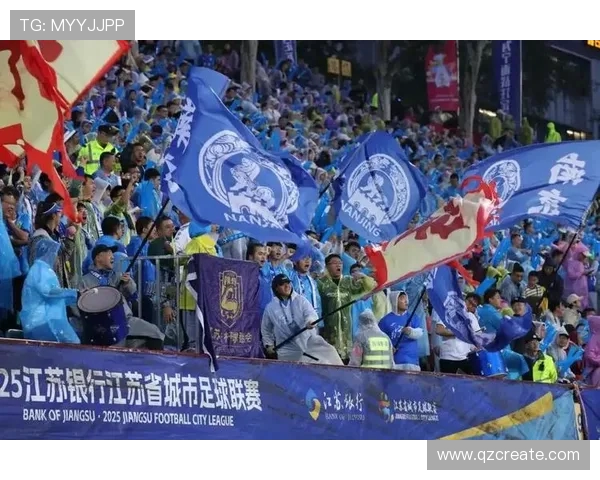 苏超球迷净场行动：文明观赛新标杆